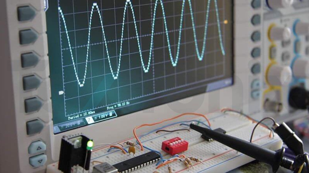 فانکشن ژنراتور چیست؟
