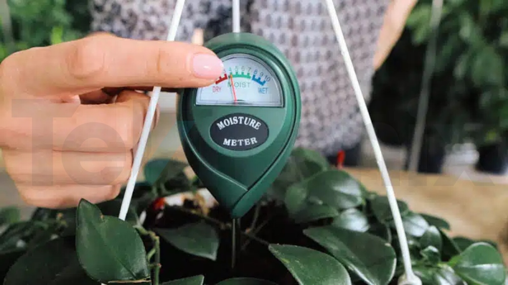 رطوبت سنج خاک